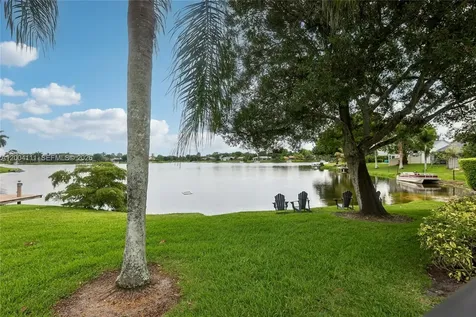 12769 Meadowbreeze Drive Wellington FL 33414