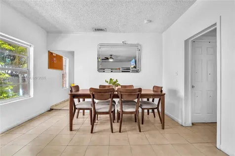 219 SW 6th Avenue Miami FL 33130