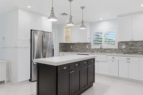 9870 SW 96th Street Miami FL 33176