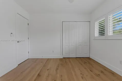 9870 SW 96th Street Miami FL 33176