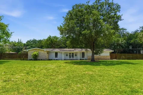 9870 SW 96th Street Miami FL 33176