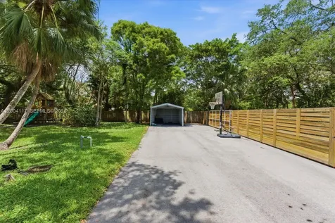 9870 SW 96th Street Miami FL 33176