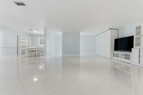 9870 SW 96th Street Miami FL 33176