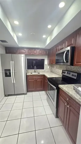 9410 W Flagler Street Miami FL 33174