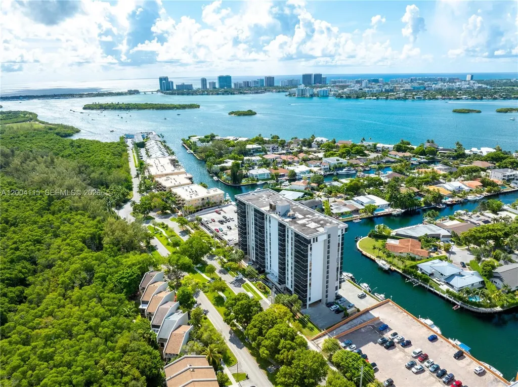 2500 NE 135th Street North Miami FL 33181