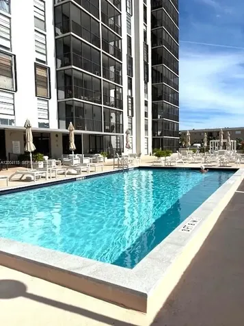 2500 NE 135th Street North Miami FL 33181
