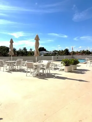 2500 NE 135th Street North Miami FL 33181