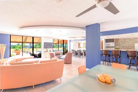 2500 NE 135th Street North Miami FL 33181
