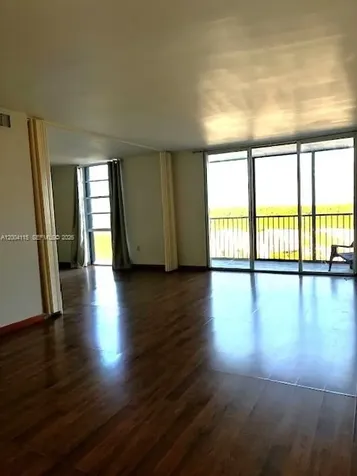 2500 NE 135th Street North Miami FL 33181