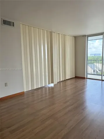 2500 NE 135th Street North Miami FL 33181