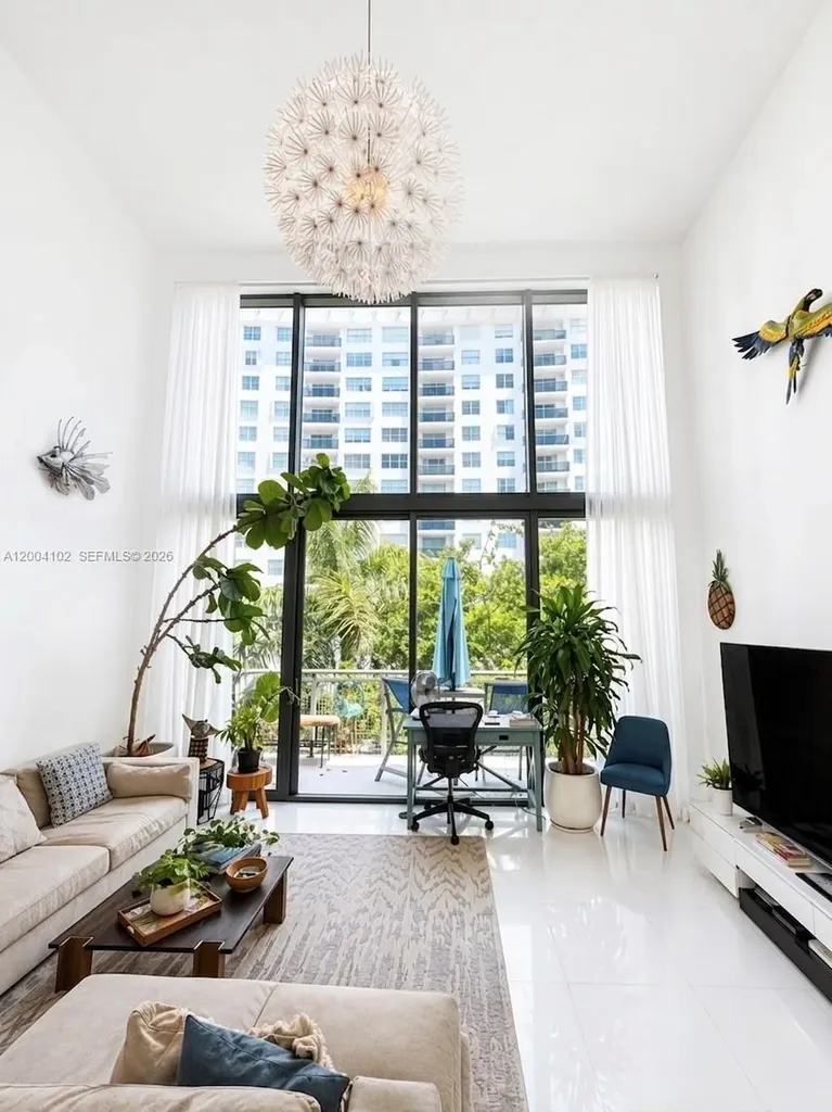 6000 Collins Avenue Miami Beach FL 33140