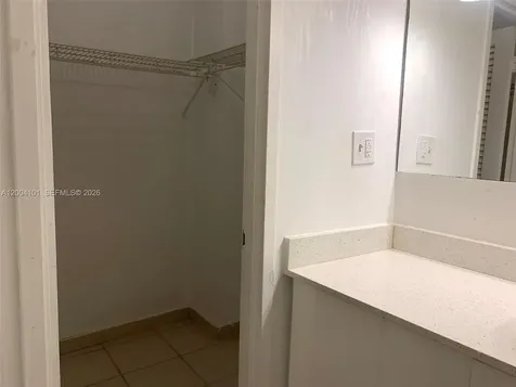 100 Lincoln Road Miami Beach FL 33139
