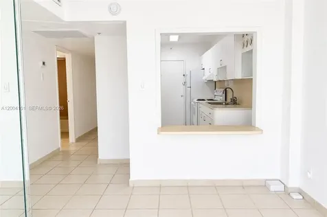 100 Lincoln Road Miami Beach FL 33139