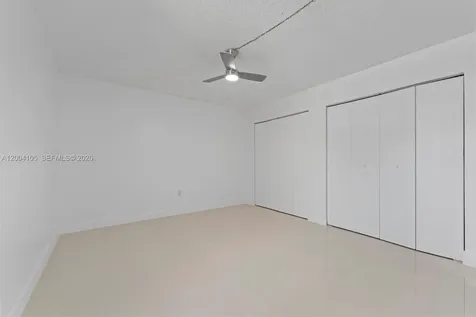 9440 W Flagler Street Miami FL 33174