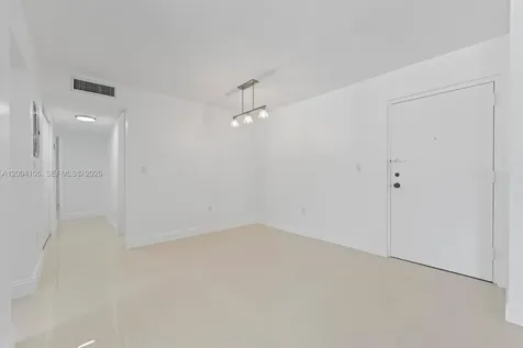 9440 W Flagler Street Miami FL 33174