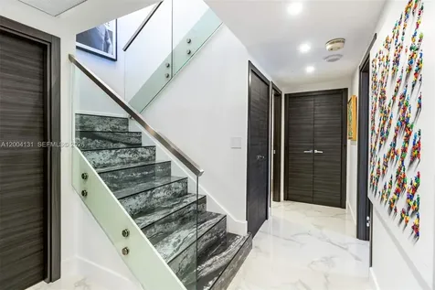 20191 E Country Club Drive Aventura FL 33180