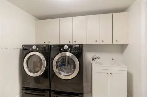 20191 E Country Club Drive Aventura FL 33180