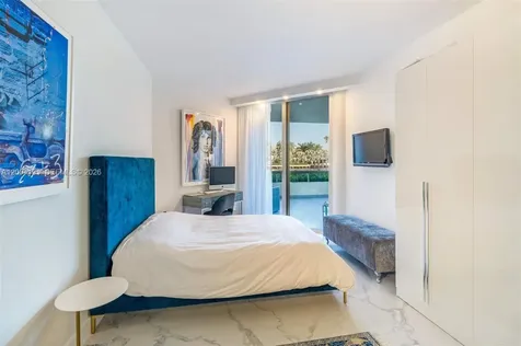 20191 E Country Club Drive Aventura FL 33180