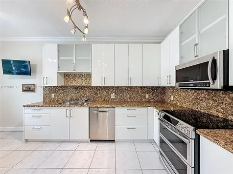 781 NE 195th Street Miami FL 33179