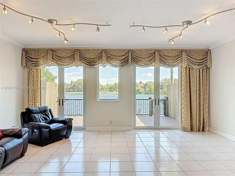 781 NE 195th Street Miami FL 33179