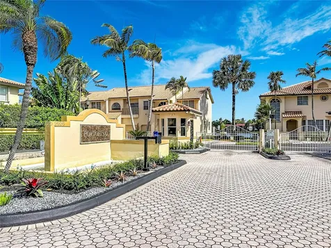 781 NE 195th Street Miami FL 33179