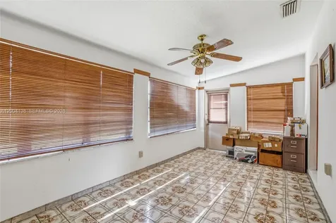 380 NE 15th Street Homestead FL 33030