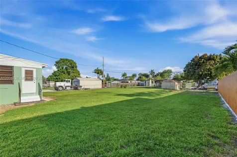 380 NE 15th Street Homestead FL 33030
