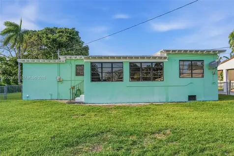 380 NE 15th Street Homestead FL 33030