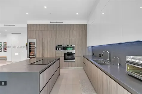 110 Reef Lane Key Biscayne FL 33149