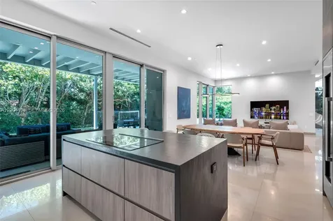 110 Reef Lane Key Biscayne FL 33149