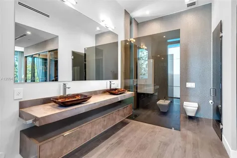 110 Reef Lane Key Biscayne FL 33149