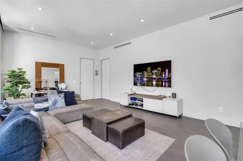 110 Reef Lane Key Biscayne FL 33149