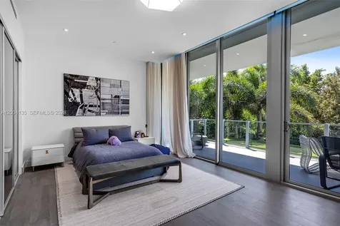 110 Reef Lane Key Biscayne FL 33149