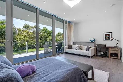 110 Reef Lane Key Biscayne FL 33149