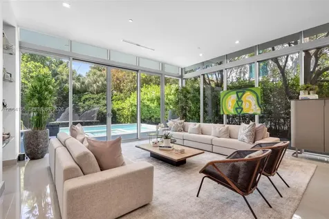110 Reef Lane Key Biscayne FL 33149