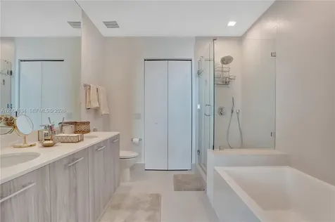 501 NE 31st Street Miami FL 33137