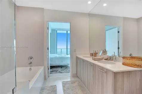 501 NE 31st Street Miami FL 33137