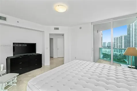 19400 Turnberry Way Aventura FL 33180