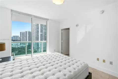 19400 Turnberry Way Aventura FL 33180