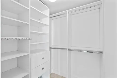 19400 Turnberry Way Aventura FL 33180