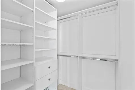 19400 Turnberry Way Aventura FL 33180