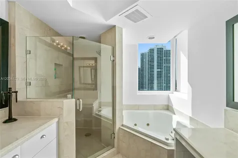 19400 Turnberry Way Aventura FL 33180