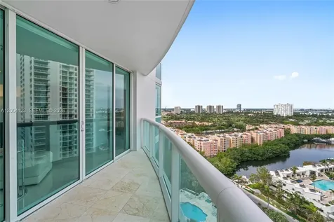 19400 Turnberry Way Aventura FL 33180