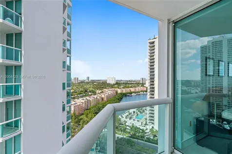 19400 Turnberry Way Aventura FL 33180