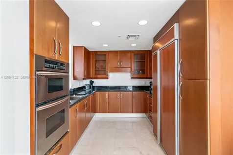 19400 Turnberry Way Aventura FL 33180