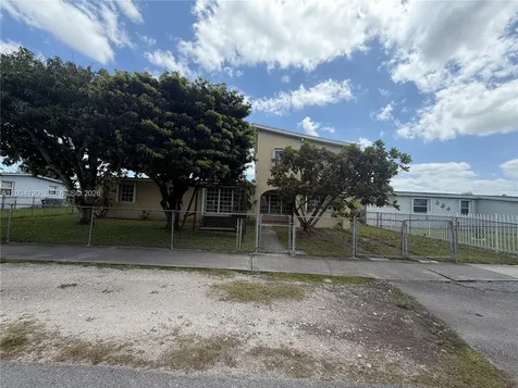 10910 SW 40th Street Miami FL 33165
