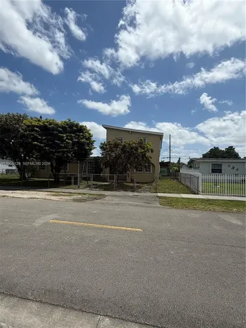 10910 SW 40th Street Miami FL 33165