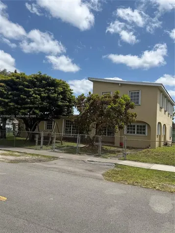 10910 SW 40th Street Miami FL 33165