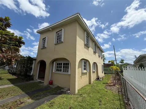 10910 SW 40th Street Miami FL 33165