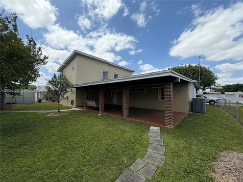 10910 SW 40th Street Miami FL 33165